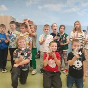 Zajęcia kreatywne - starsi z młodszymi